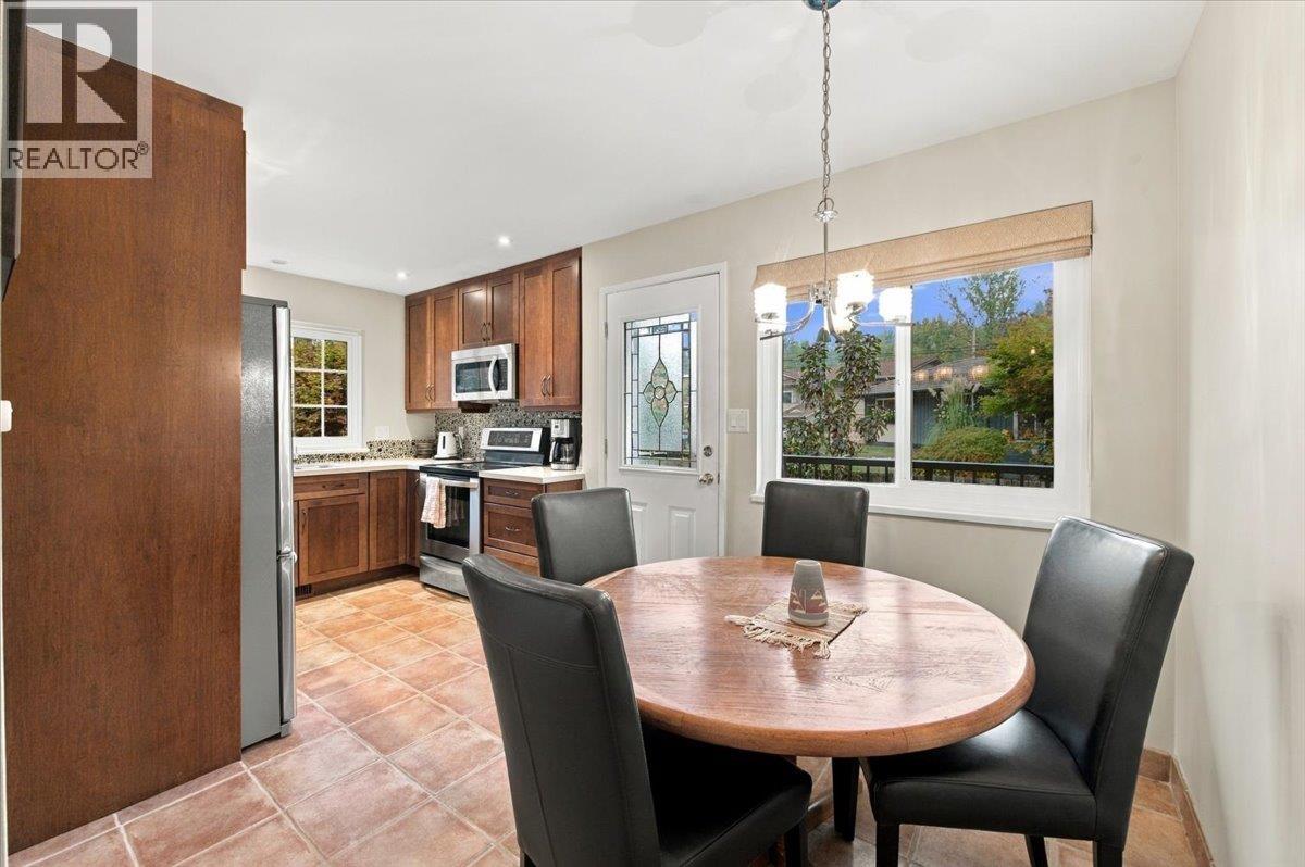 768 Browning Place, North Vancouver, British Columbia  V7H 1W9 - Photo 12 - R3174207
