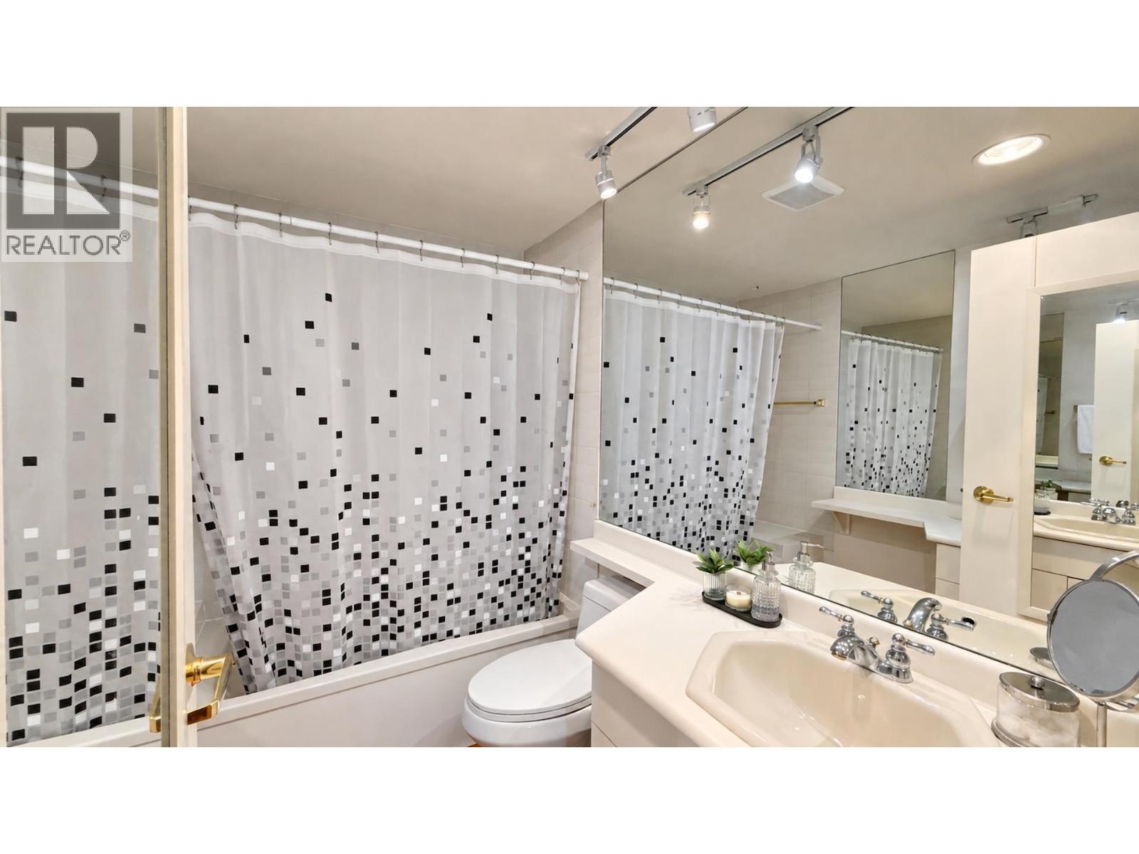 1001 1355 W Broadway Street, Vancouver, British Columbia  V6H 1G8 - Photo 11 - R3174305