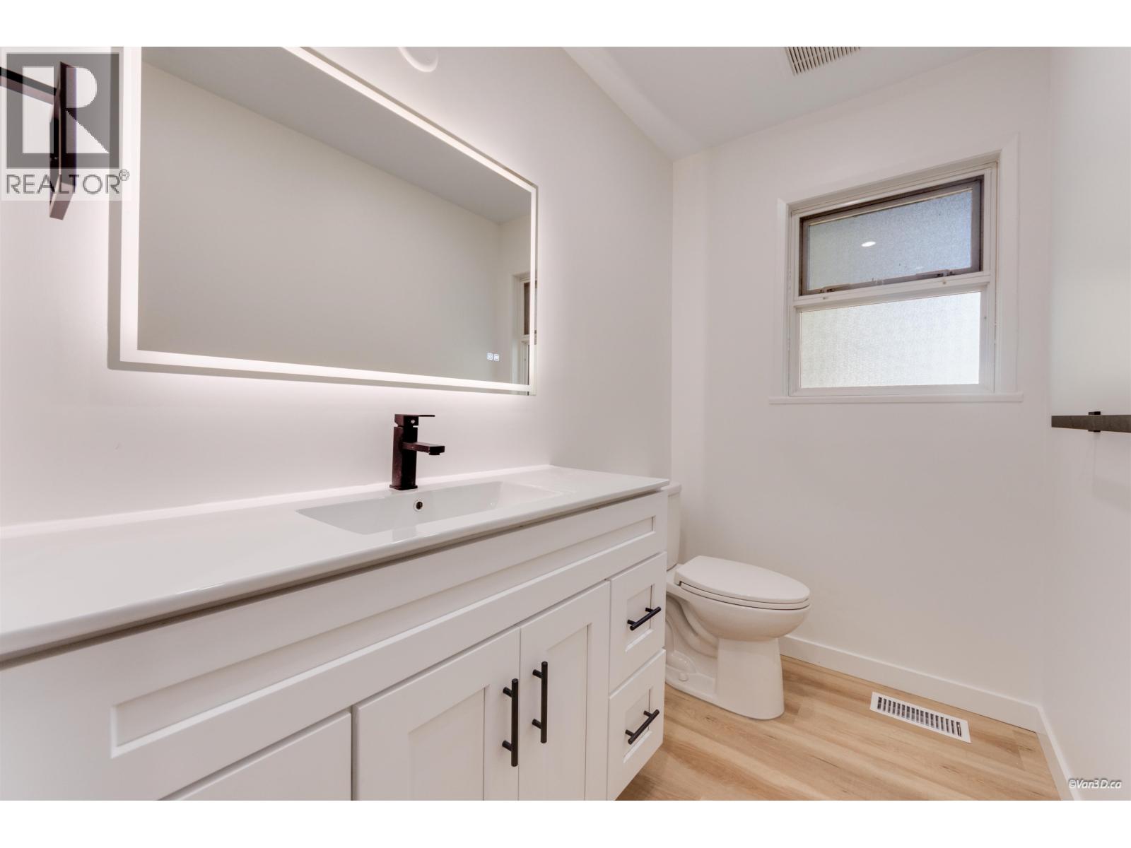 1418 Columbia Avenue, Port Coquitlam, British Columbia  V3C 1C3 - Photo 16 - R3174263
