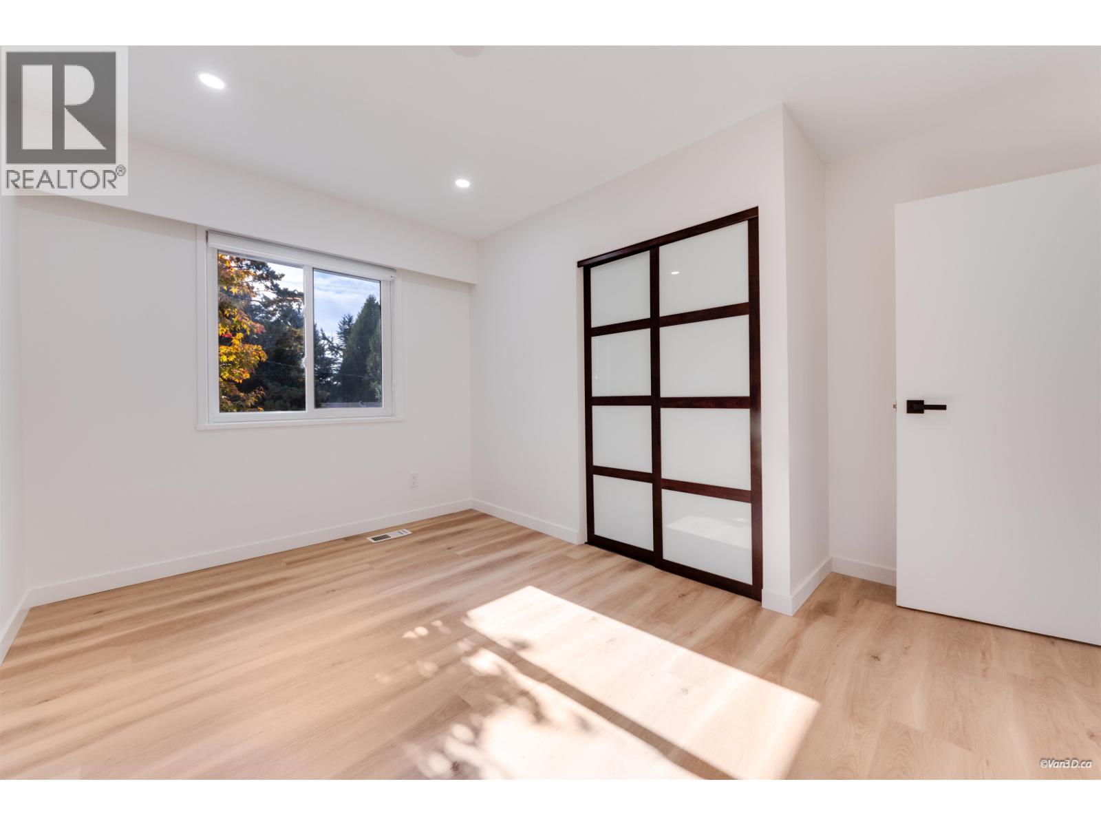 1418 Columbia Avenue, Port Coquitlam, British Columbia  V3C 1C3 - Photo 18 - R3174263