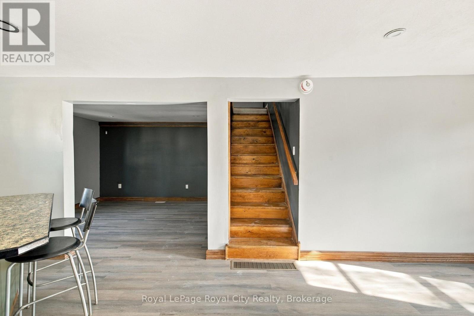 380 Livingstone Avenue N, North Perth, Ontario  N4W 1R2 - Photo 33 - X13878124