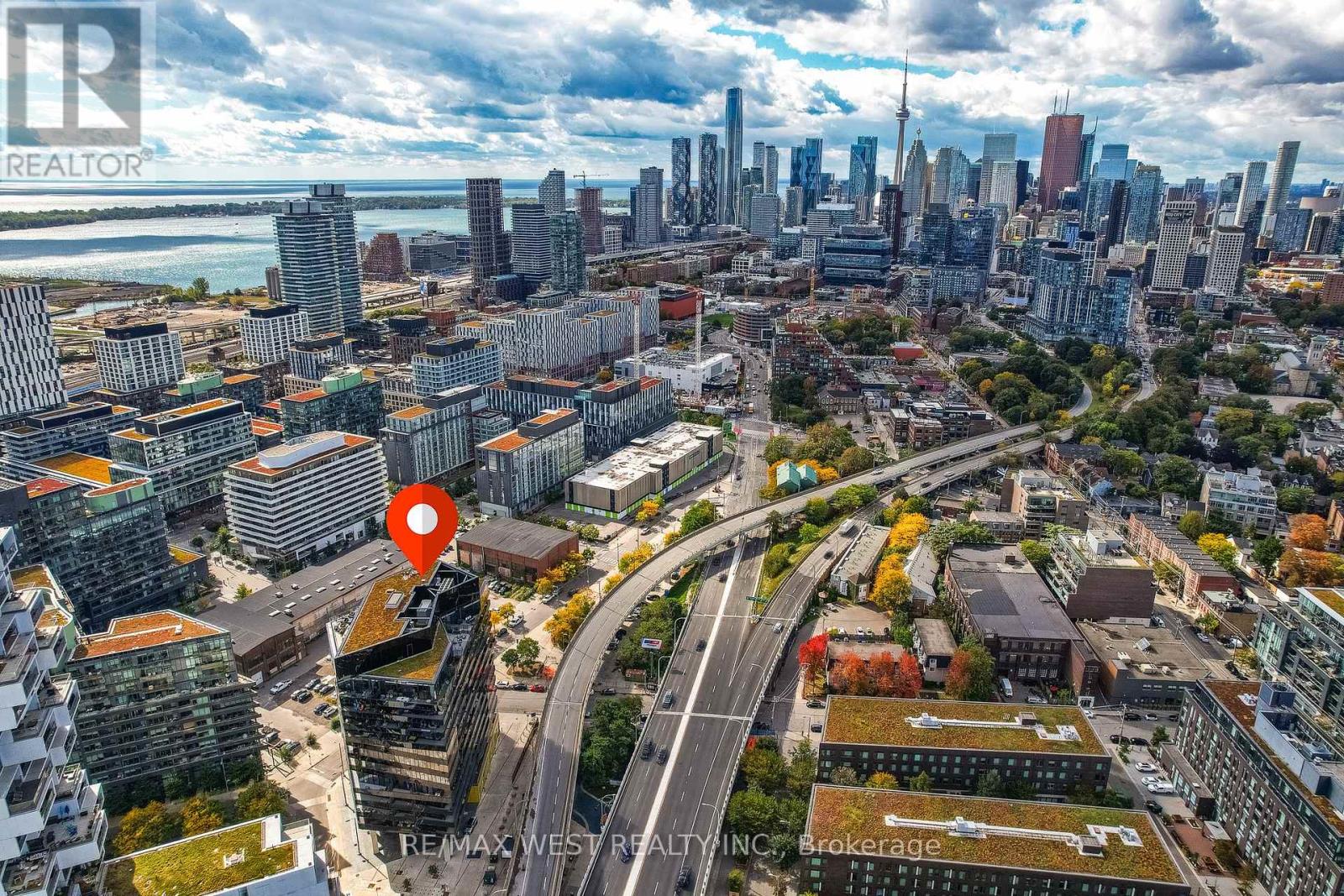 1002 - 21 Lawren Harris Square, Toronto, Ontario  M5A 0T4 - Photo 29 - C14027810