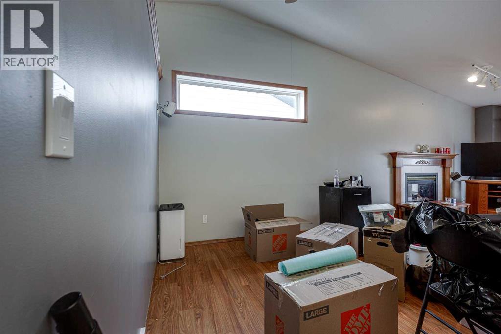 13 Dumas Crescent, Red Deer, Alberta  T4R 2S1 - Photo 11 - A2348726