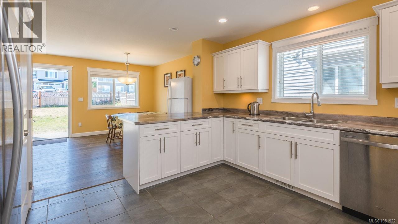 646 Alyssa Pl Nanaimo British Columbia Canada V9R3S8