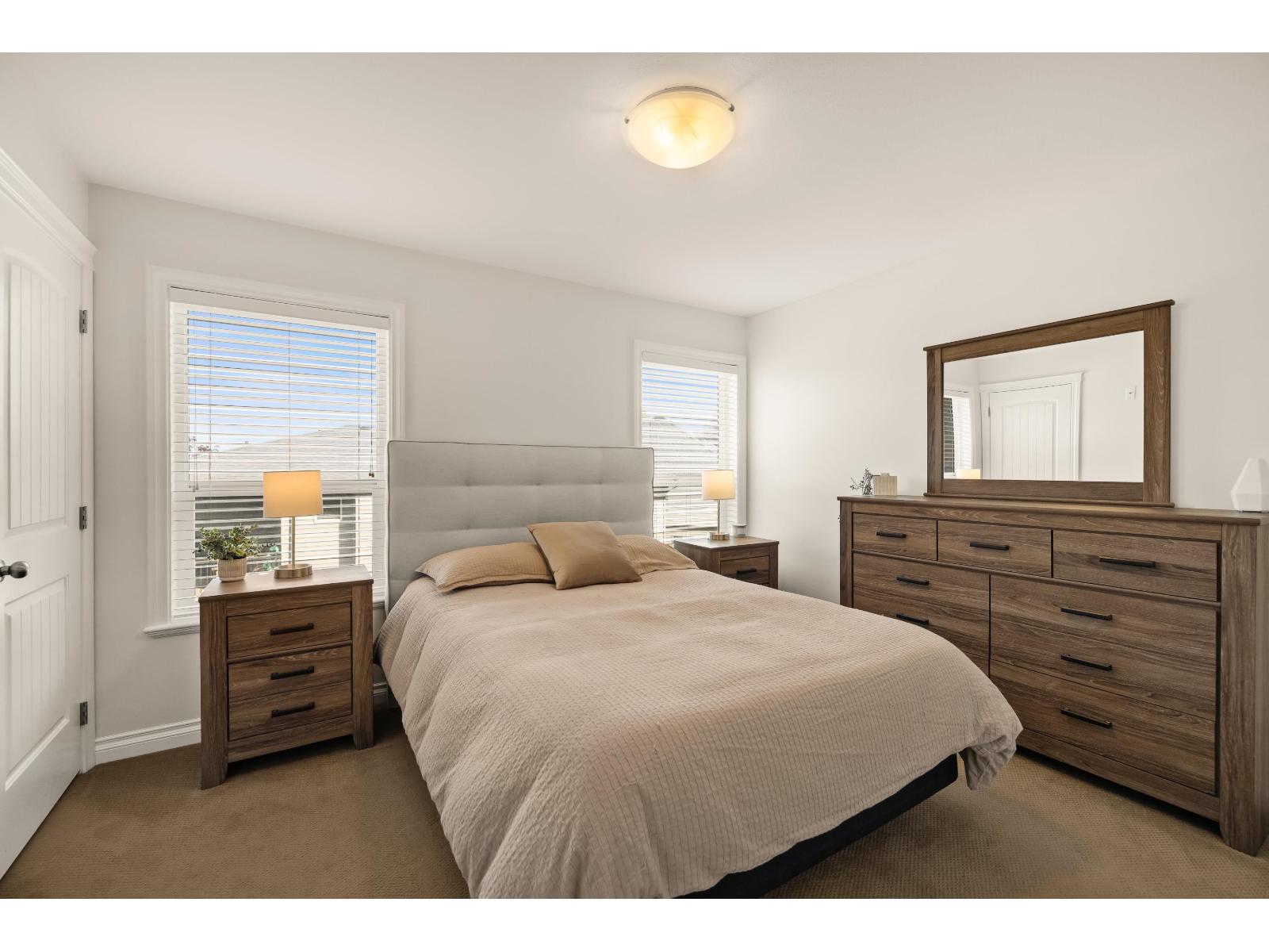 6155 REXFORD DRIVE|Promontory