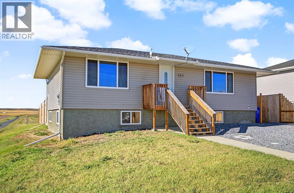 301 3 Street W Standard Alberta Canada T0J3G0