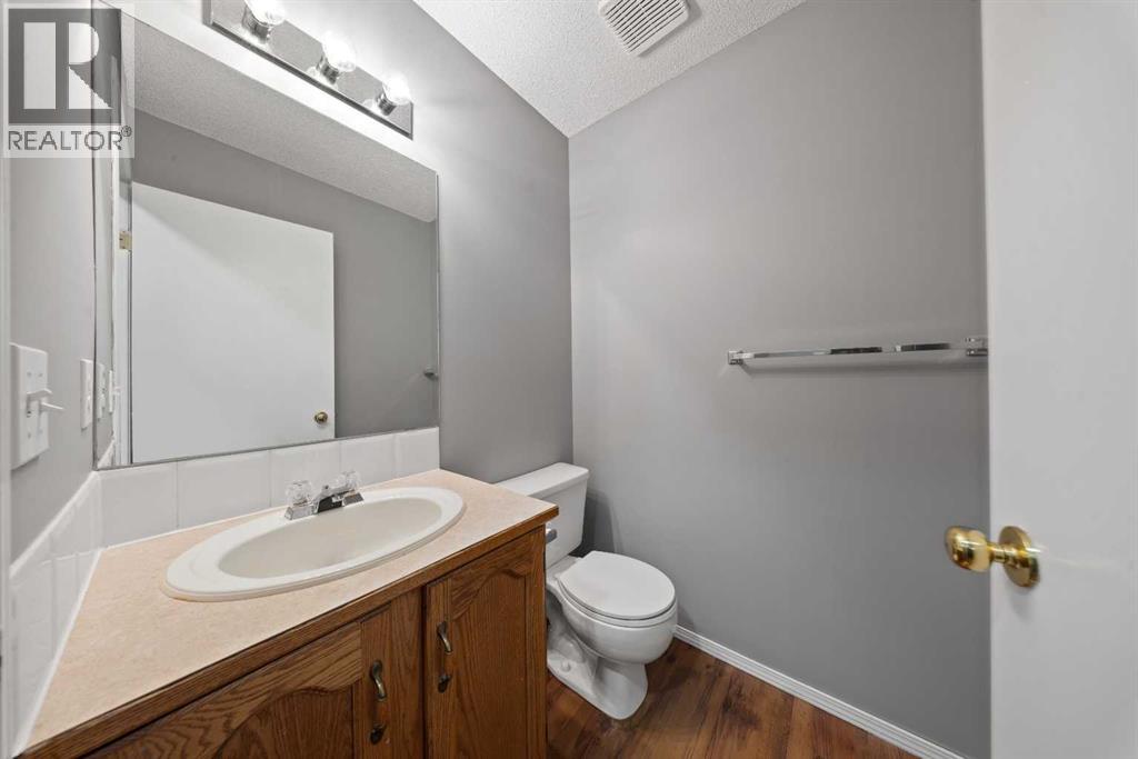 13 Country Hills Rise Nw, Calgary, Alberta  T3K 4S7 - Photo 10 - A2350591
