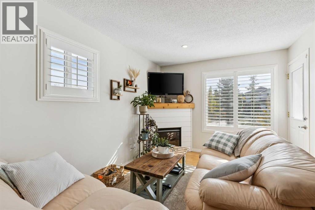 35 Royal Oak Gardens NW