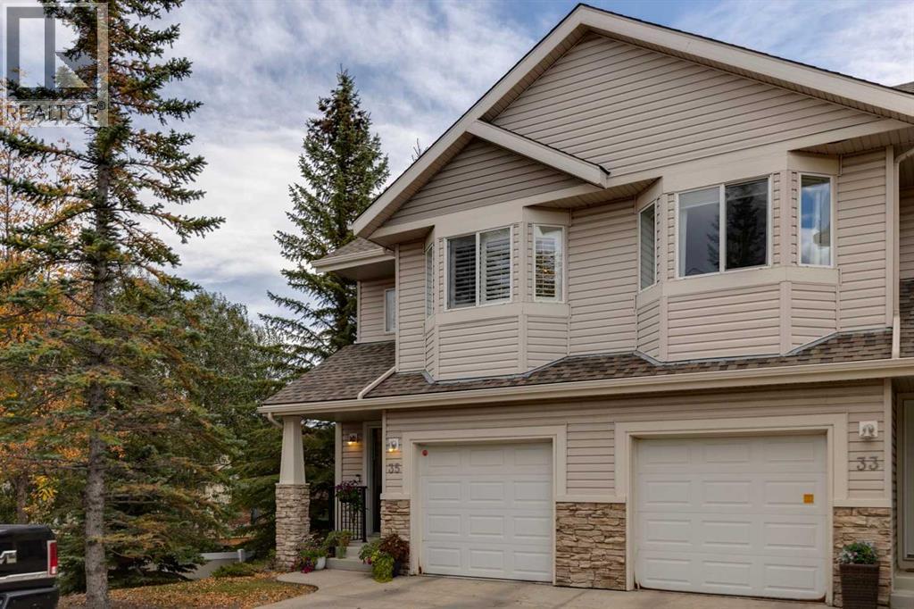 35 Royal Oak Gardens NW, Calgary, Alberta