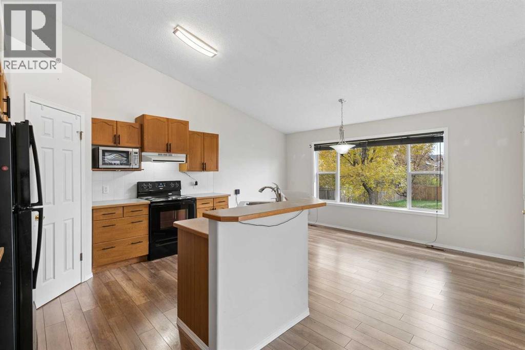 1 Crilly Close NE, Langdon, Alberta  T0J 1X2 - Photo 10 - A2351860