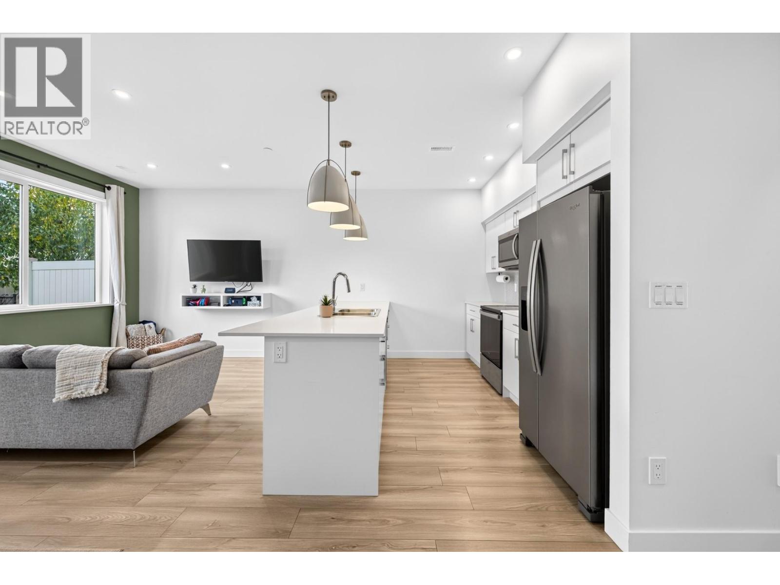 8960 Dallas Drive Unit# 102