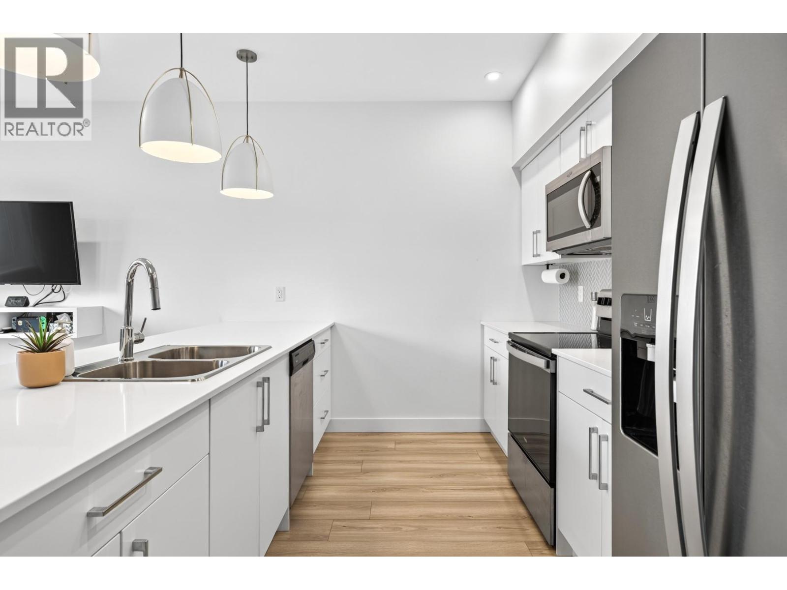 8960 Dallas Drive Unit# 102