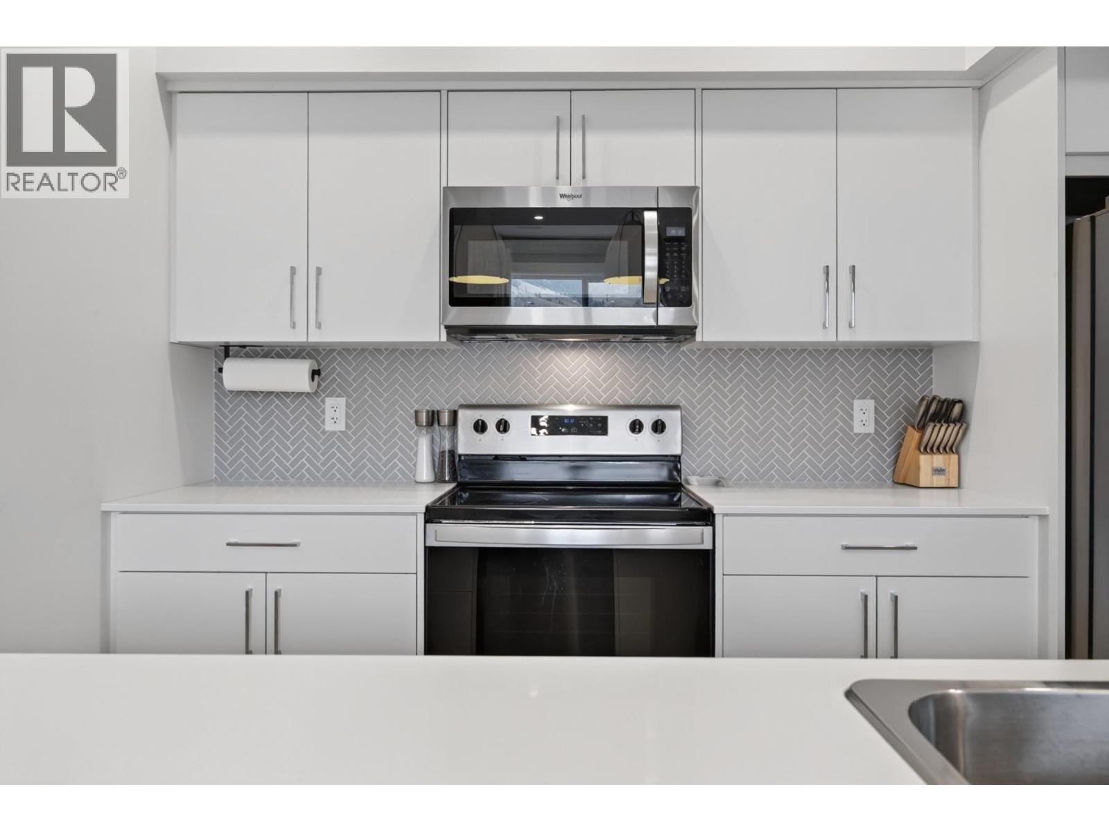 8960 Dallas Drive Unit# 102
