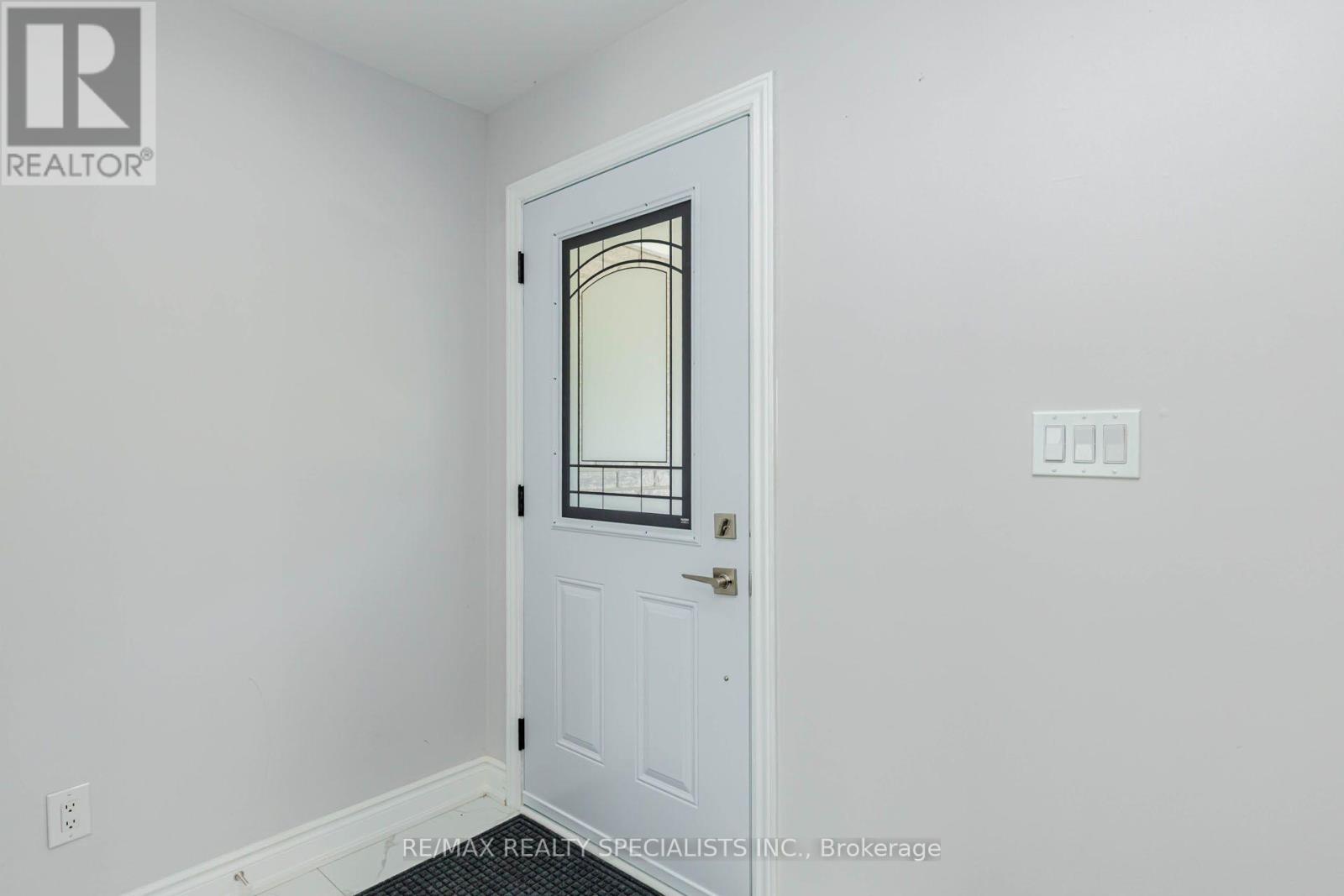 500 Holloway Bay Road, Fort Erie, Ontario  L0S 1R0 - Photo 5 - X13878142
