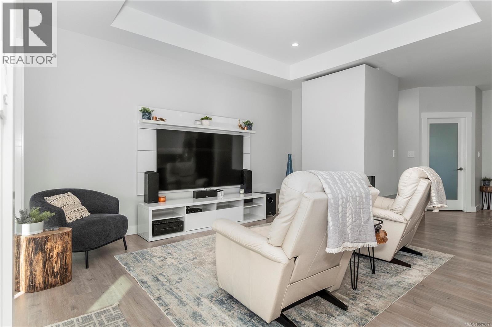 140 WALWORTH Rd