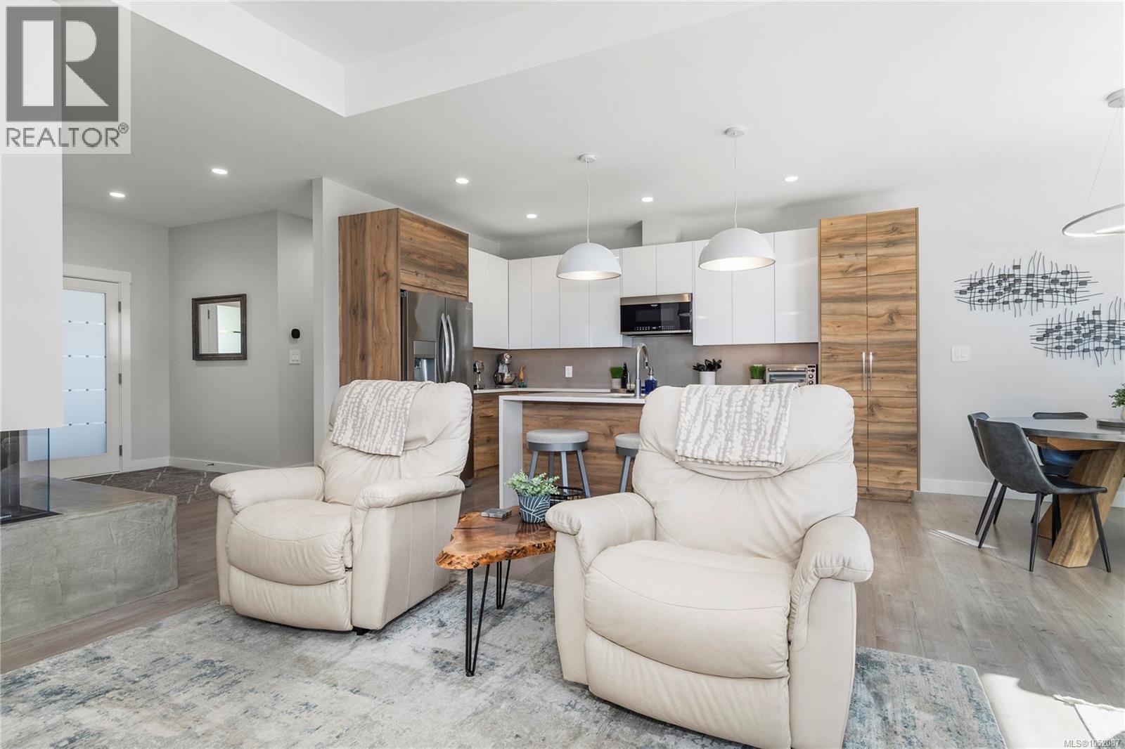 140 WALWORTH Rd