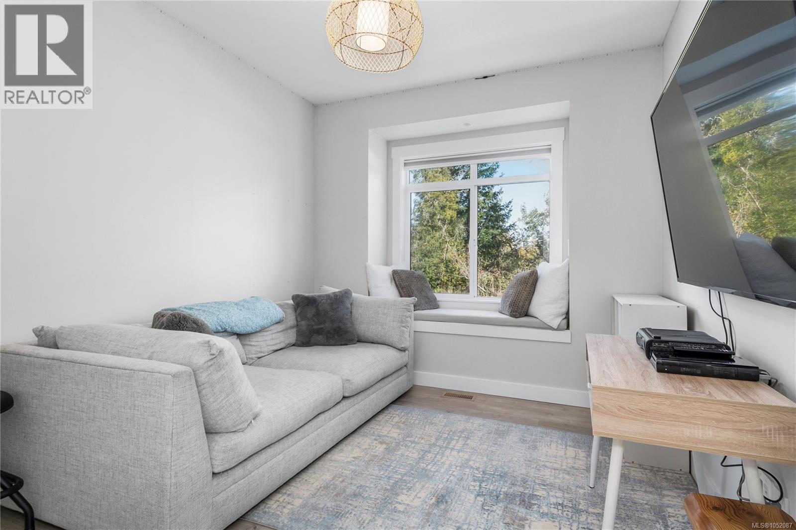 140 WALWORTH Rd