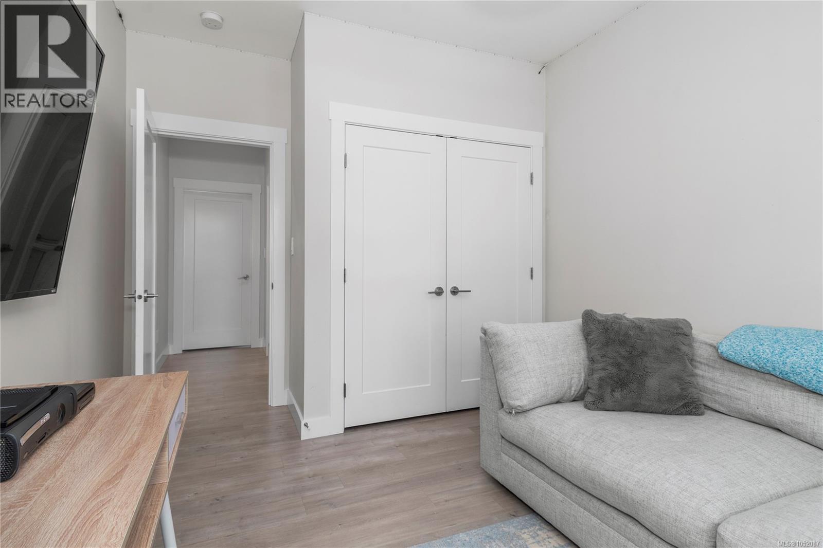 140 WALWORTH Rd