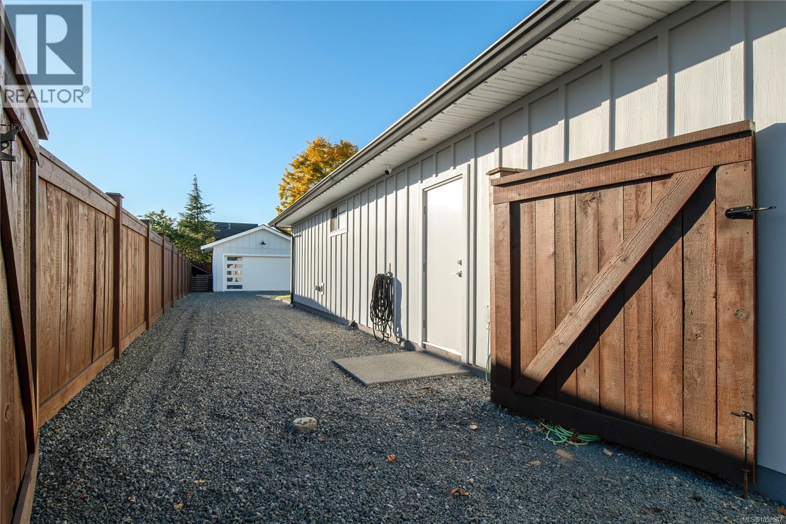 140 WALWORTH Rd