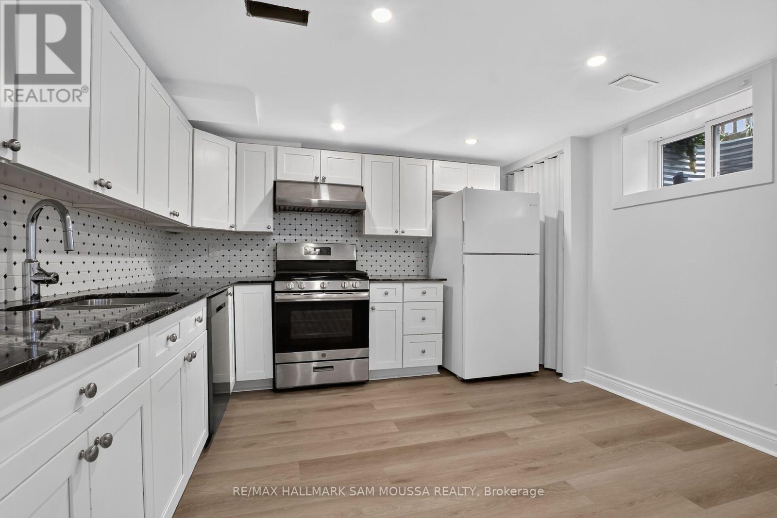 971b Blythdale Road, Ottawa, Ontario  K2A 3N9 - Photo 14 - X14028098