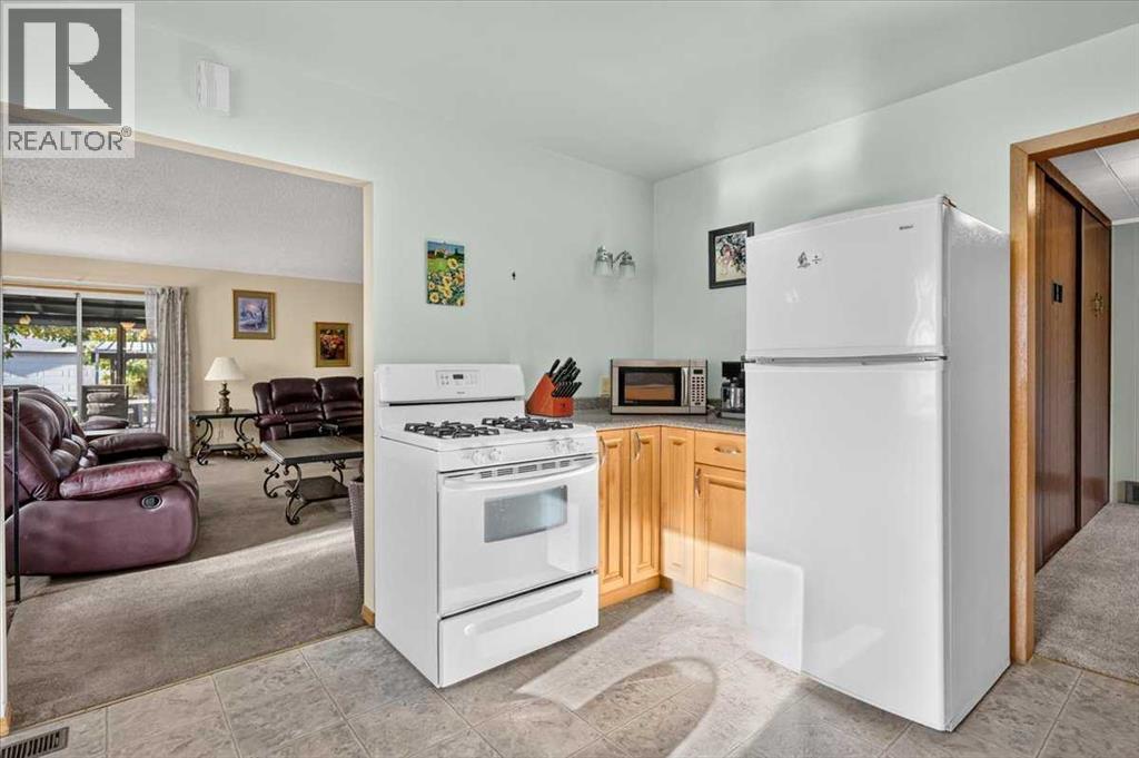 4339 70 Street Nw, Calgary, Alberta  T3B 2K4 - Photo 16 - A2350691