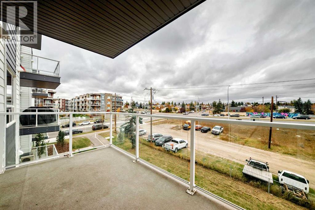 325, 360 Harvest Hills Way NE