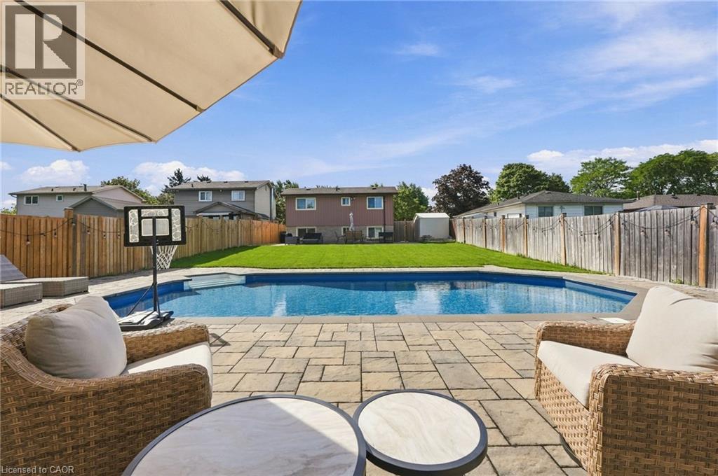95 CHILTON Drive, Stoney Creek, Ontario