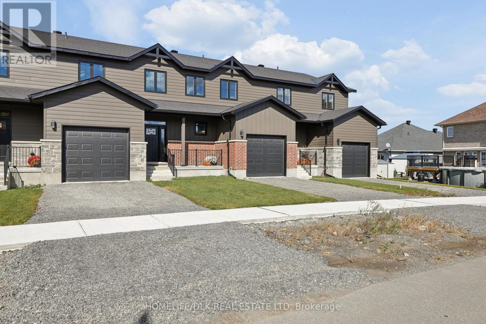 1009 Dobbie Street, Brockville, Ontario K6V 7N1 - Photo 5 - X14028006