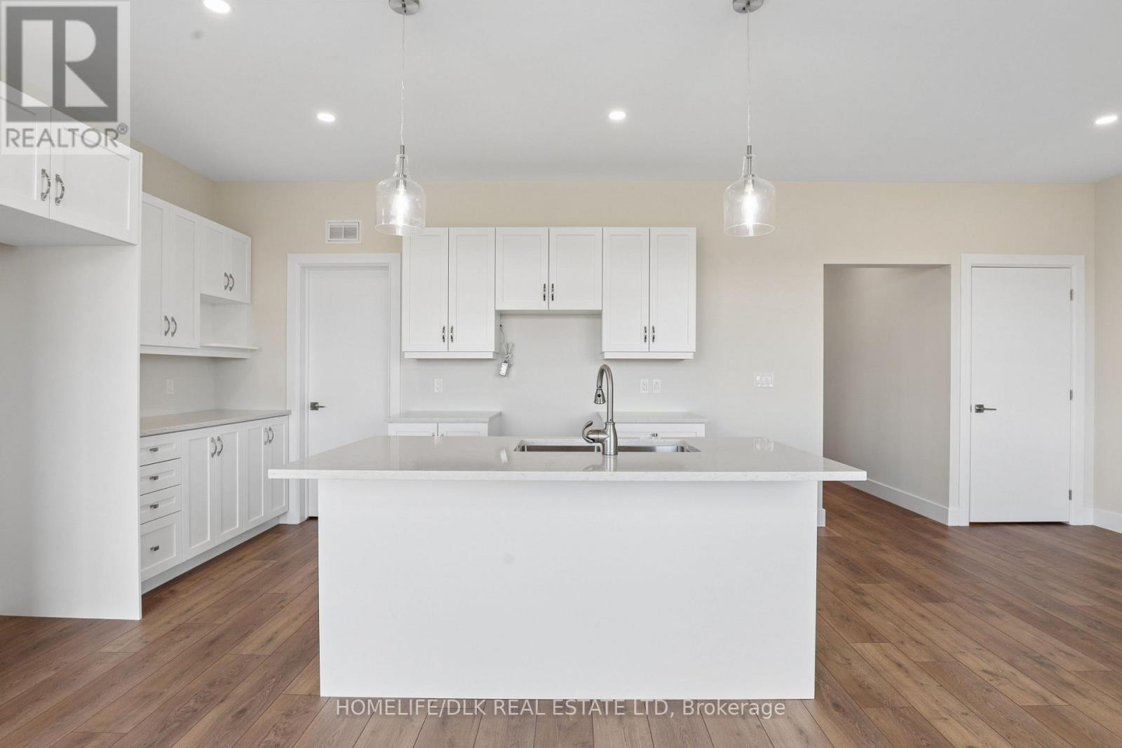 1005 Dobbie Street, Brockville, Ontario  K6V 7N1 - Photo 13 - X14028016