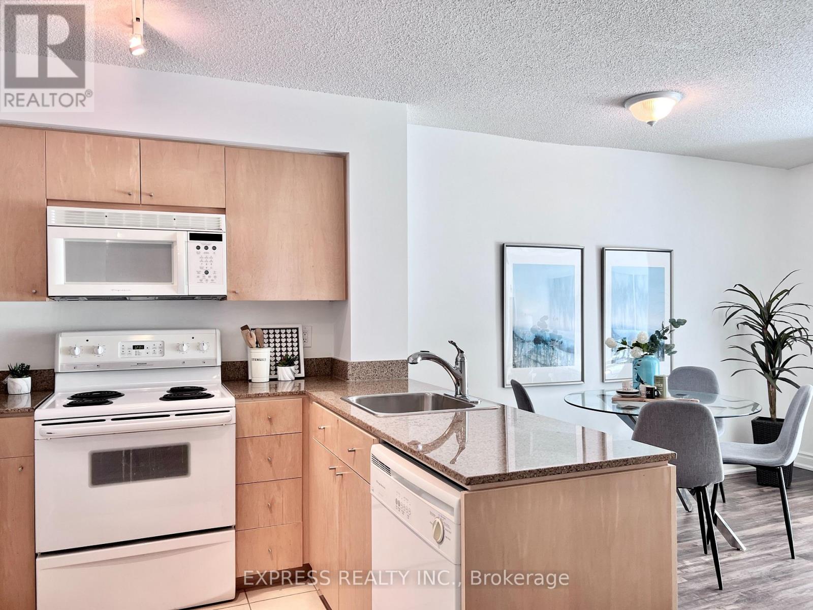 512 - 361 Front Street W, Toronto, Ontario  M5V 3R5 - Photo 3 - C14028076