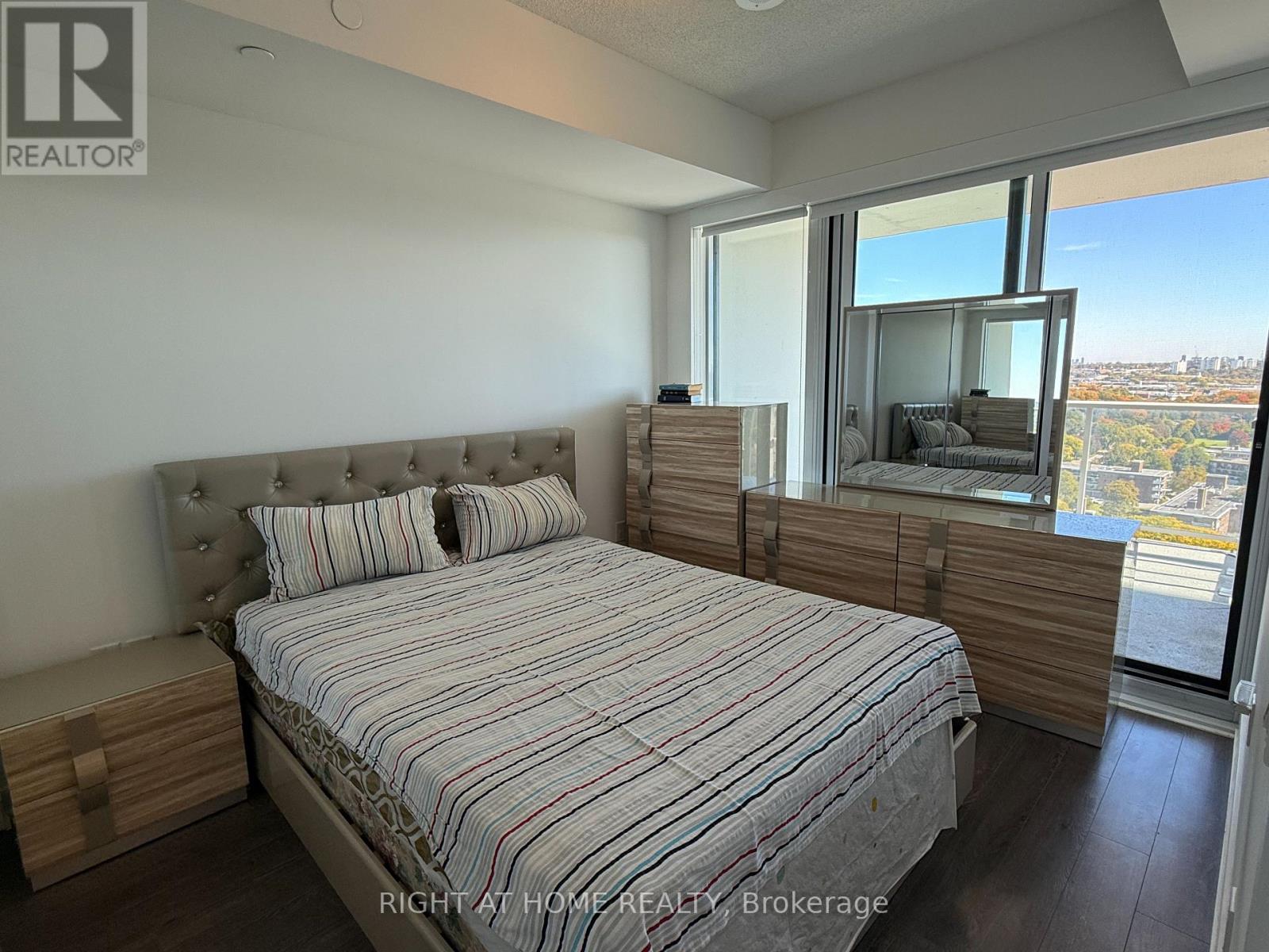1515 - 20 O'neill Road, Toronto, Ontario  M3C 0R2 - Photo 10 - C14028102