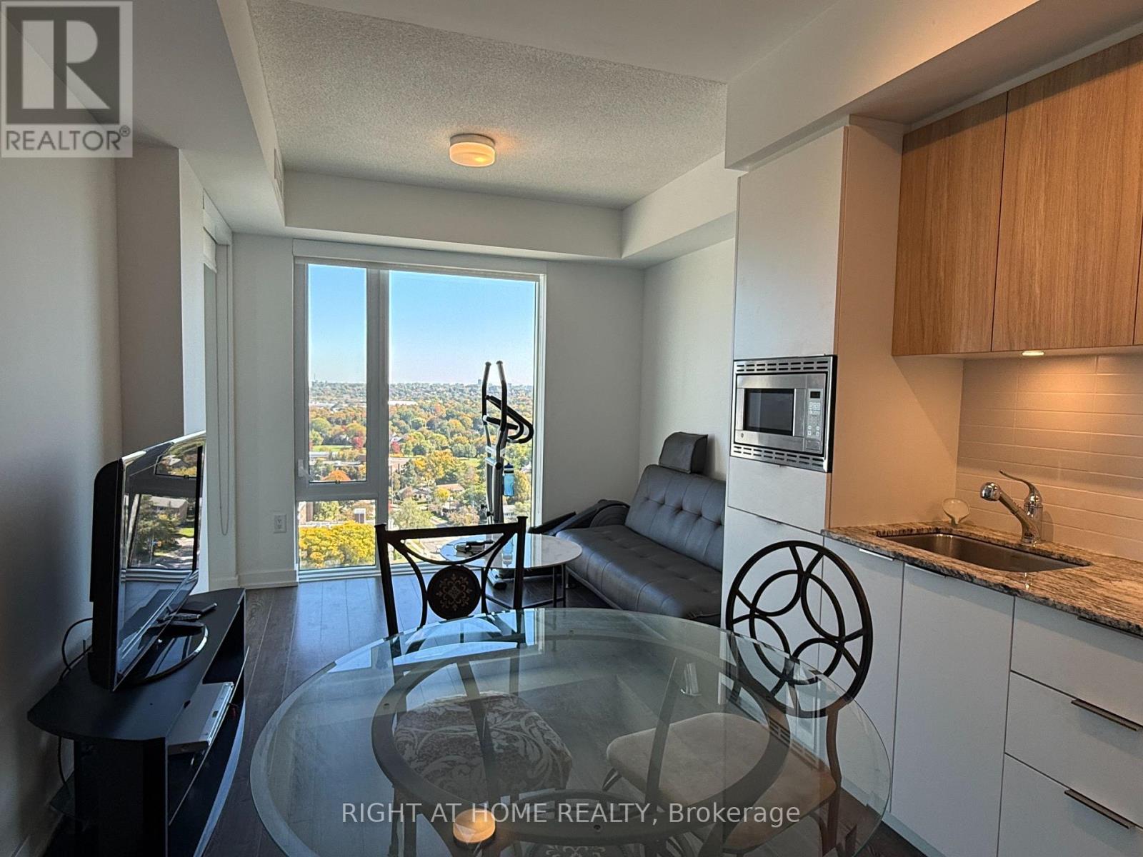 1515 - 20 O'neill Road, Toronto, Ontario  M3C 0R2 - Photo 6 - C14028102