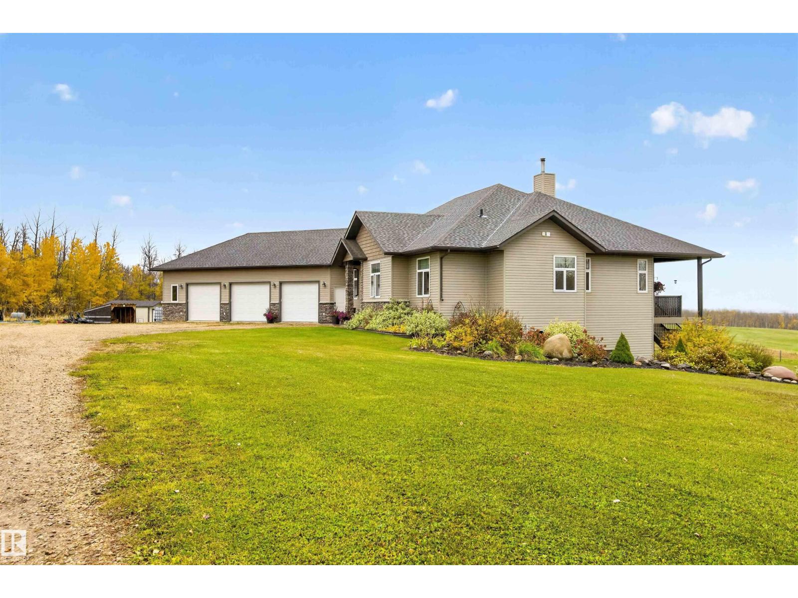 57111 Hwy 757, Rural Lac Ste. Anne County, Alberta  T0E 2A0 - Photo 1 - E4512569