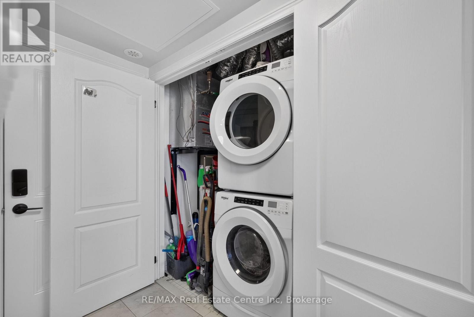 279 Law Drive, Guelph, Ontario  N1E 7E8 - Photo 19 - X14028160