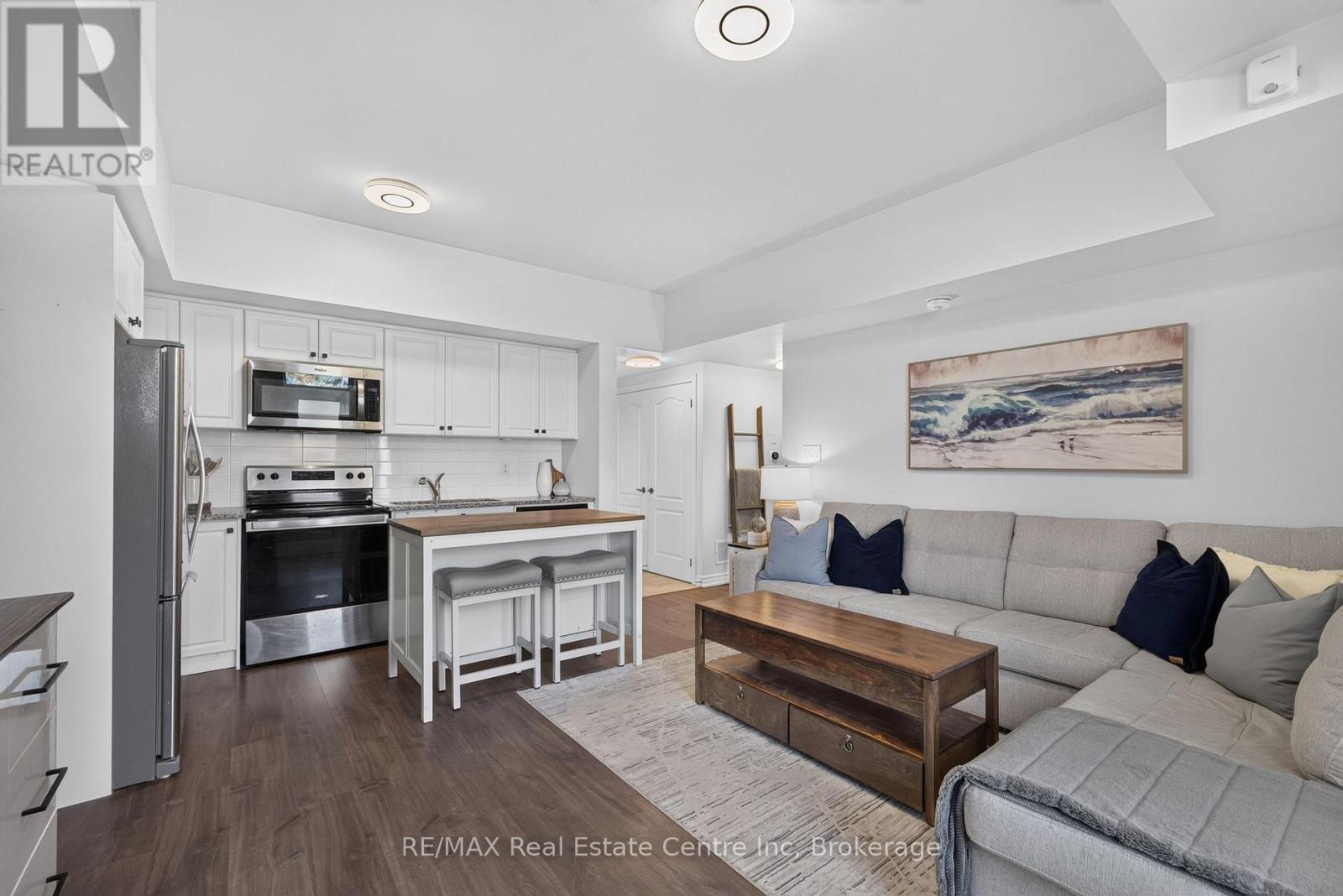 279 Law Drive, Guelph, Ontario  N1E 7E8 - Photo 8 - X14028160