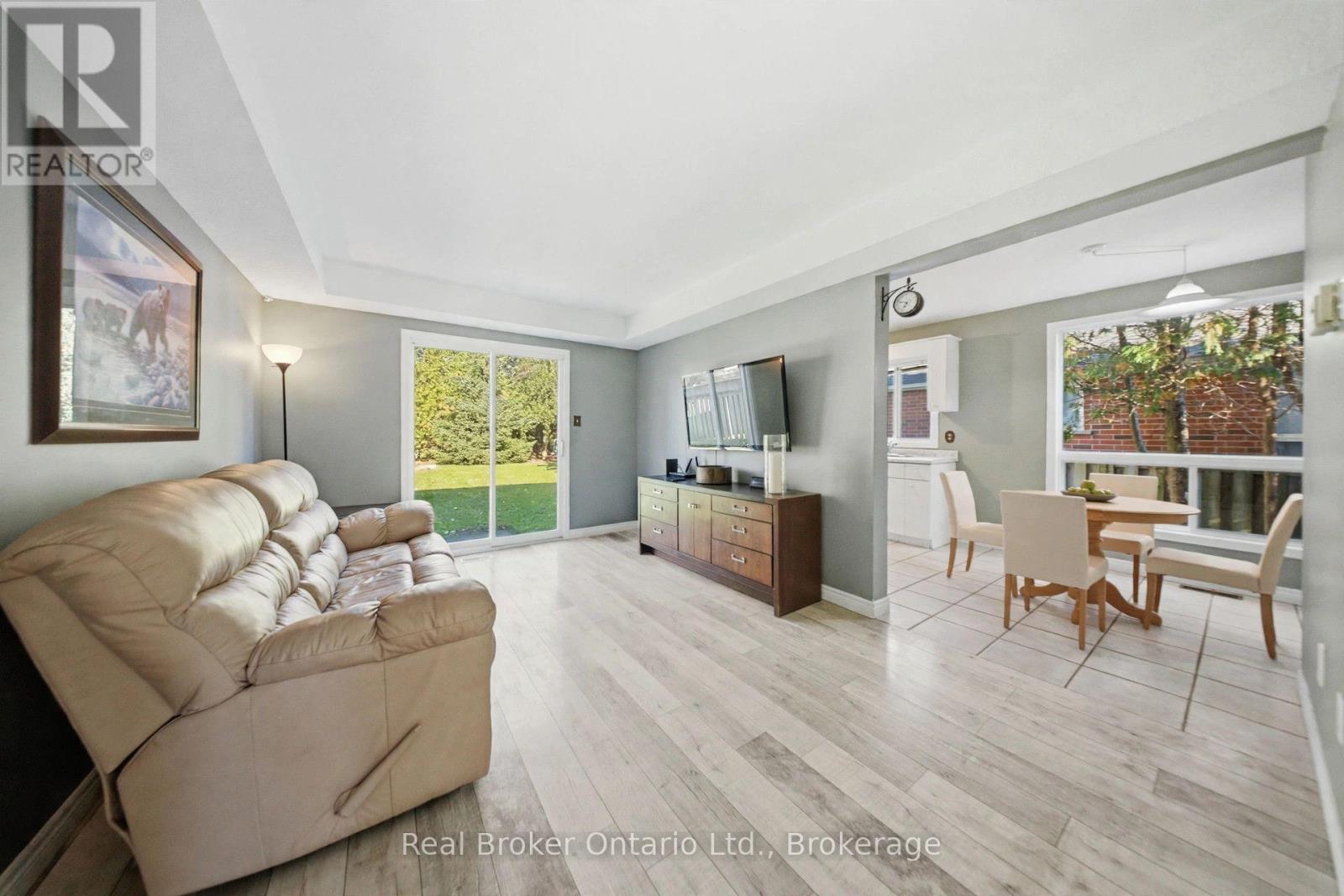 134 Bellamy Crescent, Centre Wellington, Ontario  N1M 3S6 - Photo 6 - X14028256