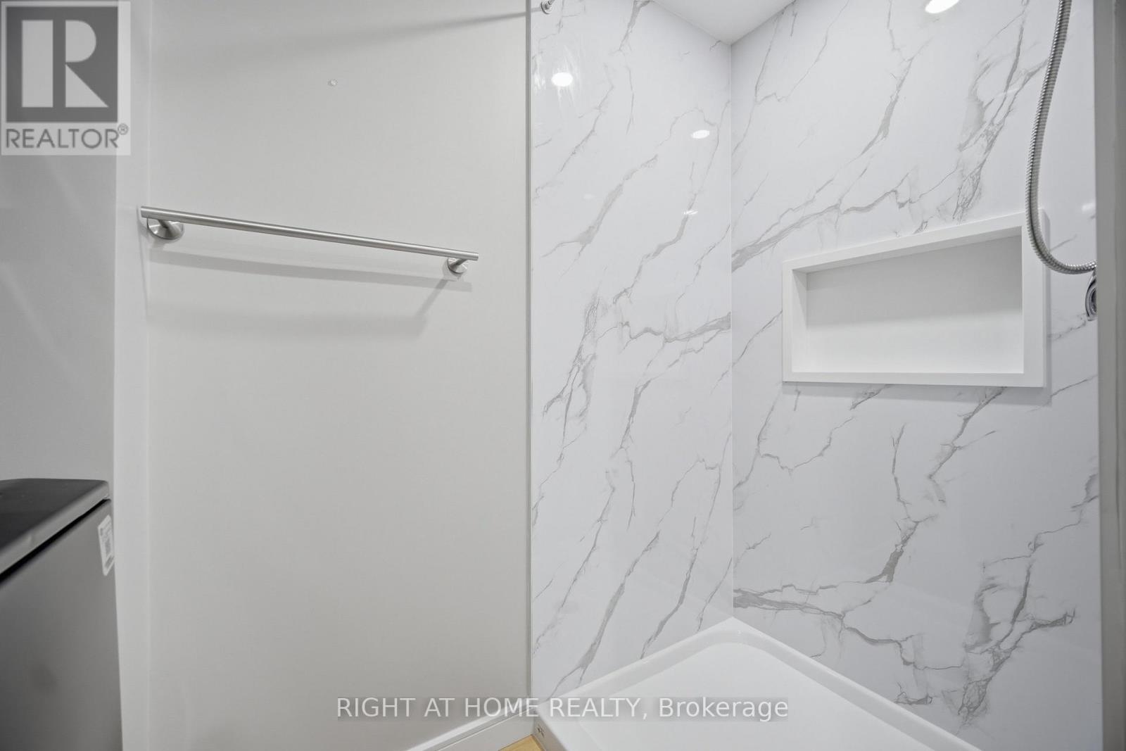 21 Dobson Drive, Ajax, Ontario  L1S 5C2 - Photo 36 - E14028264