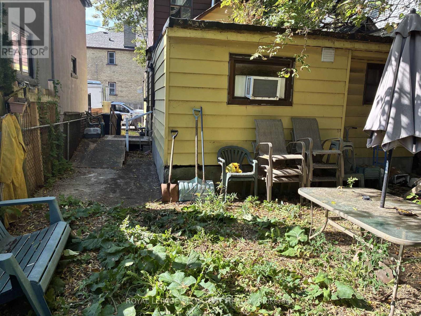 167 Craven Road, Toronto, Ontario  M4L 2Z5 - Photo 4 - E14028278