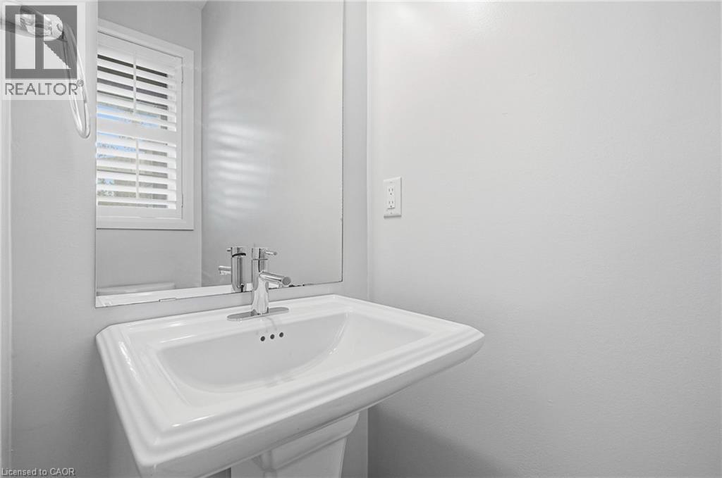 8 Rouley Lane, Ancaster, Ontario  L9G 0G5 - Photo 15 - 40867826