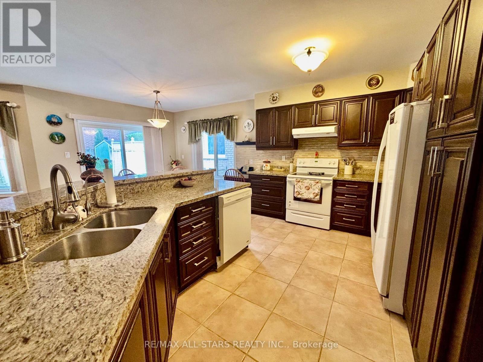87 Lori Avenue, Whitchurch-Stouffville, Ontario L4A 1K1 - Photo 12 - N14028058