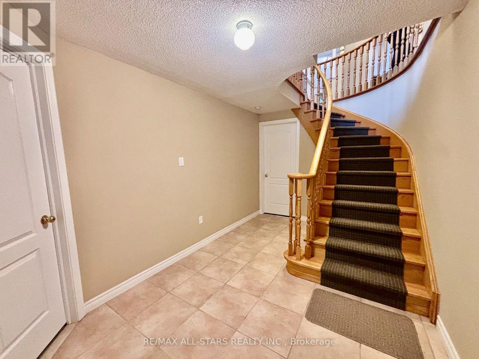 87 Lori Avenue, Whitchurch-Stouffville, Ontario L4A 1K1 - Photo 28 - N14028058