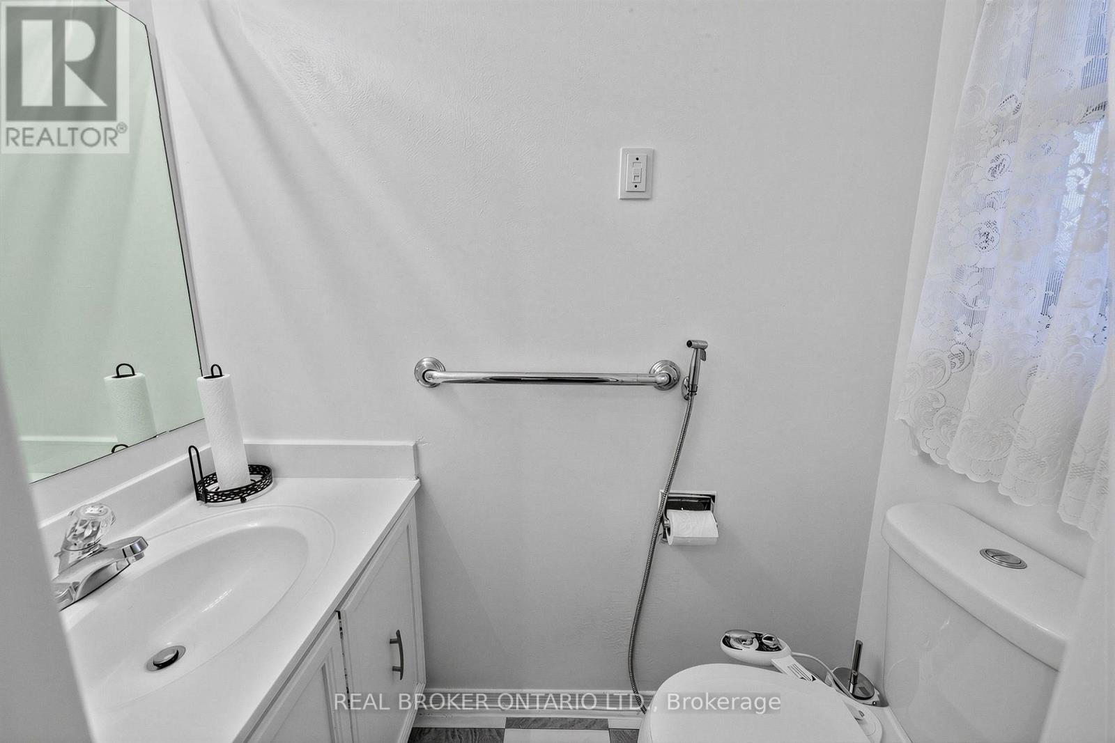26 White Boulevard, Vaughan, Ontario  L4J 5Z3 - Photo 16 - N14028174