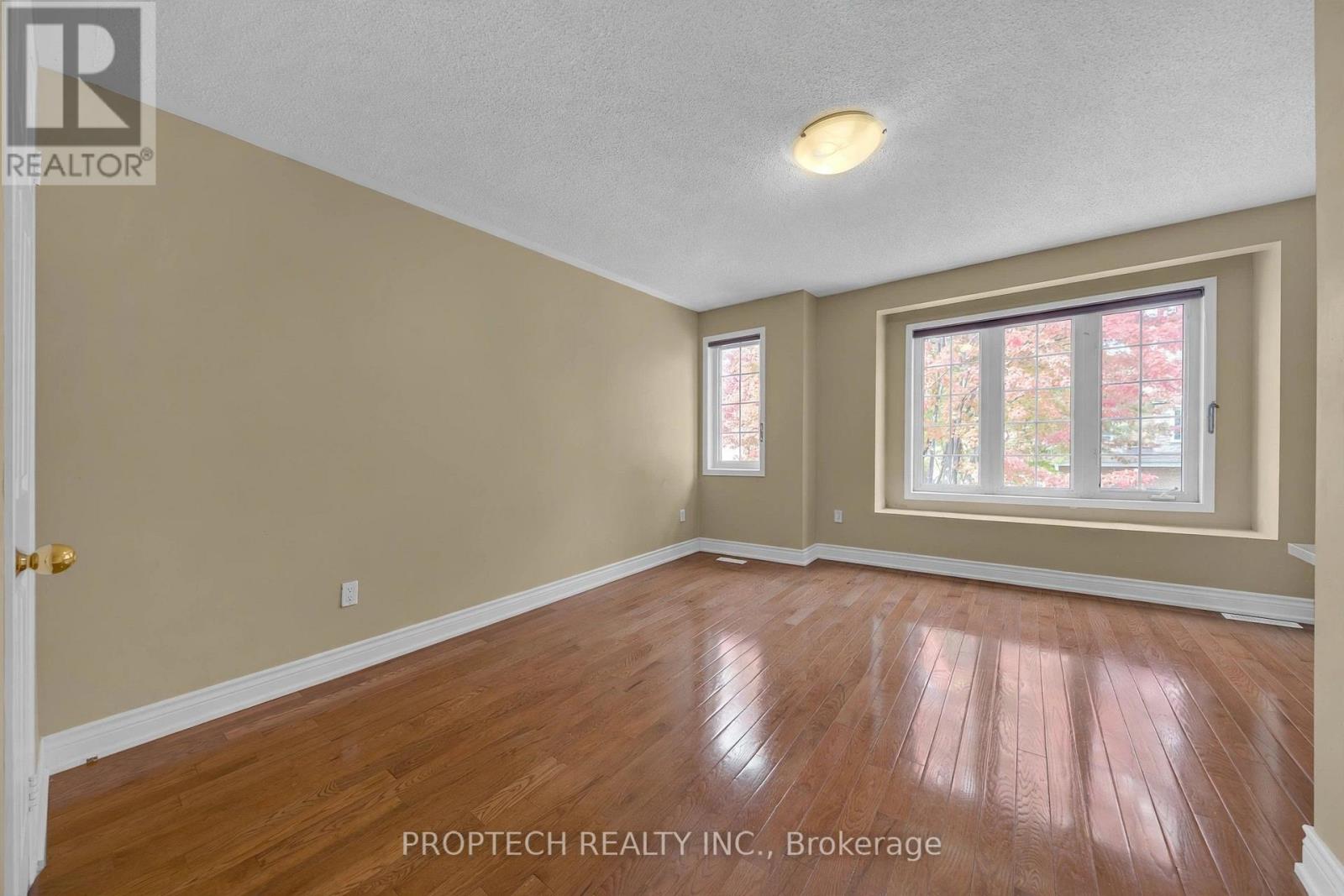 5 Hartwell Place, Markham, Ontario  L6C 2K3 - Photo 19 - N14028250