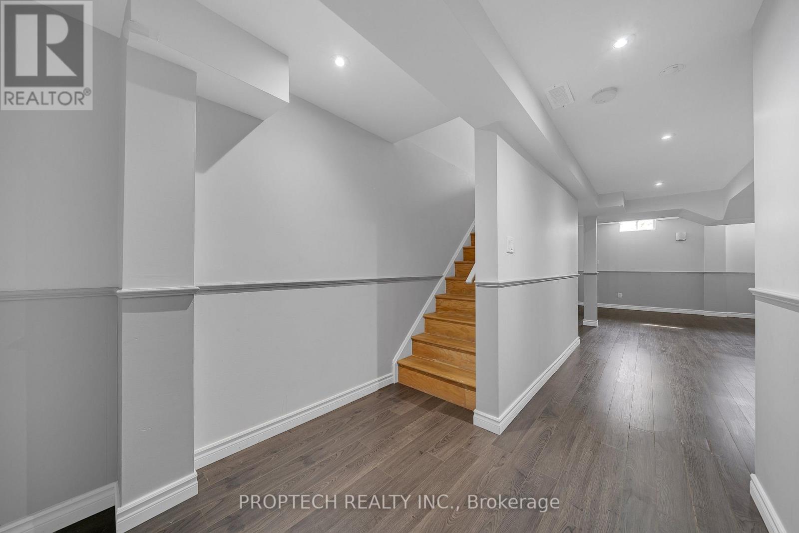 5 Hartwell Place, Markham, Ontario  L6C 2K3 - Photo 22 - N14028250
