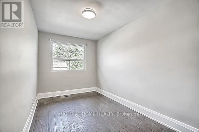 Main Fl - 167 Septonne Avenue, Newmarket, Ontario  L3Y 2W4 - Photo 6 - N14028272