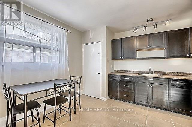 Main Fl - 167 Septonne Avenue, Newmarket, Ontario  L3Y 2W4 - Photo 9 - N14028272