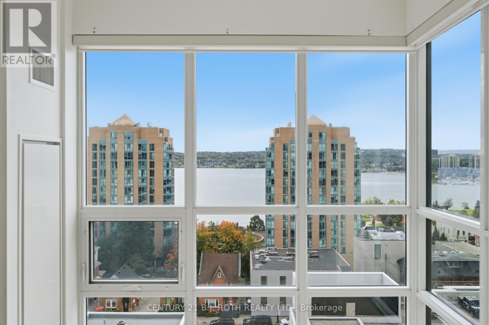 611 - 111 Worsley Street, Barrie (City Centre), Ontario  L4M 0J5 - Photo 2 - S14028170