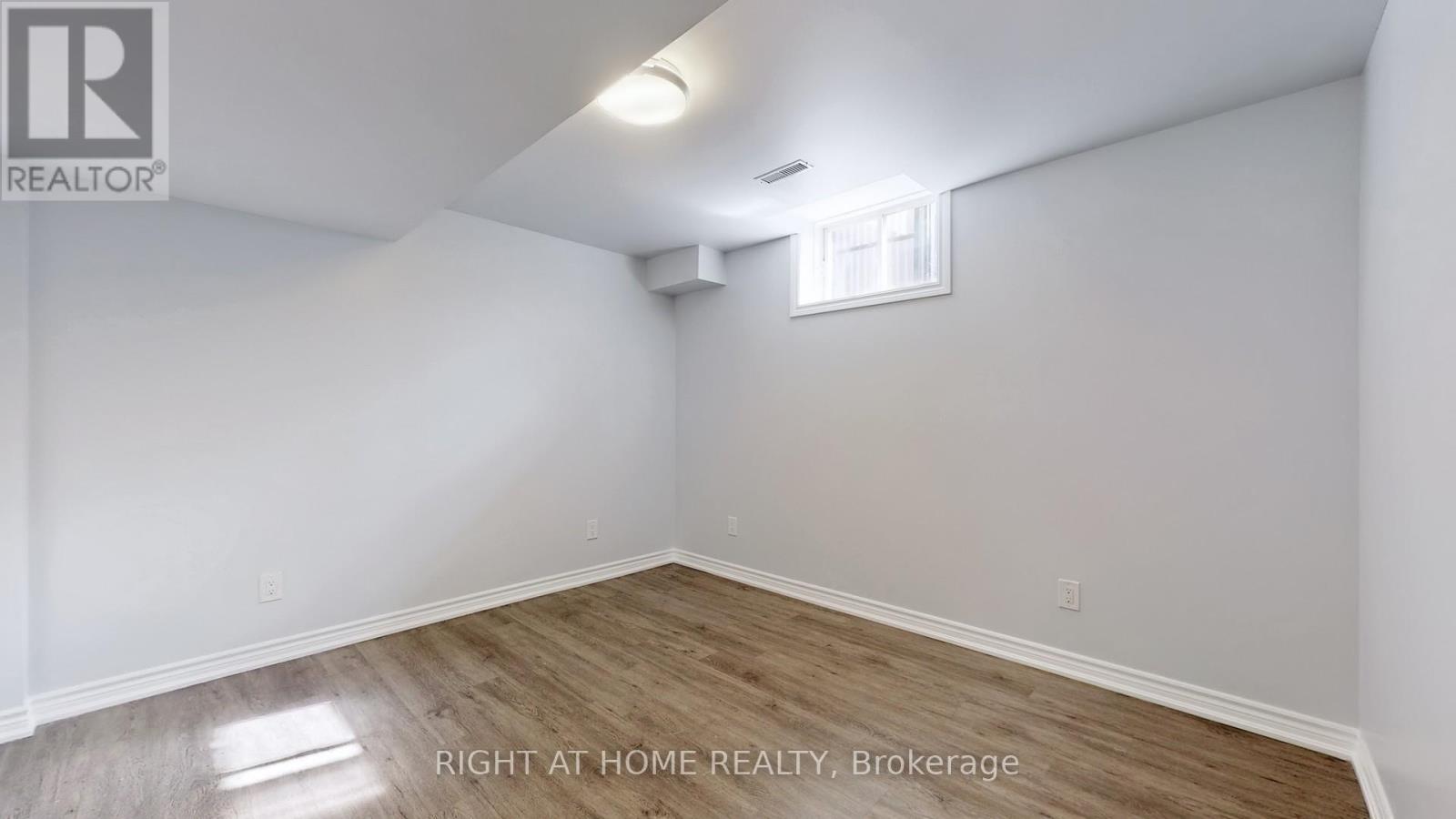 38 Prince George Crescent, Barrie, Ontario  L4N 0K9 - Photo 6 - S14028248