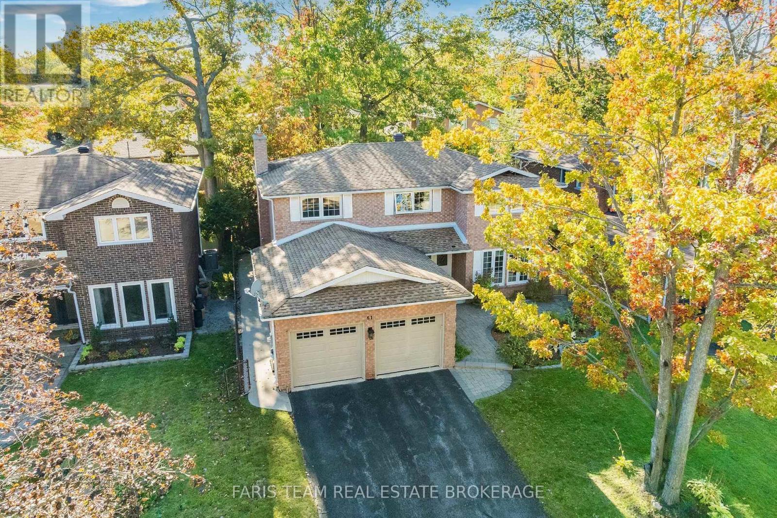 61 Oakridge Drive, Barrie (Sunnidale), Ontario  L4N 5N6 - Photo 2 - S14028252