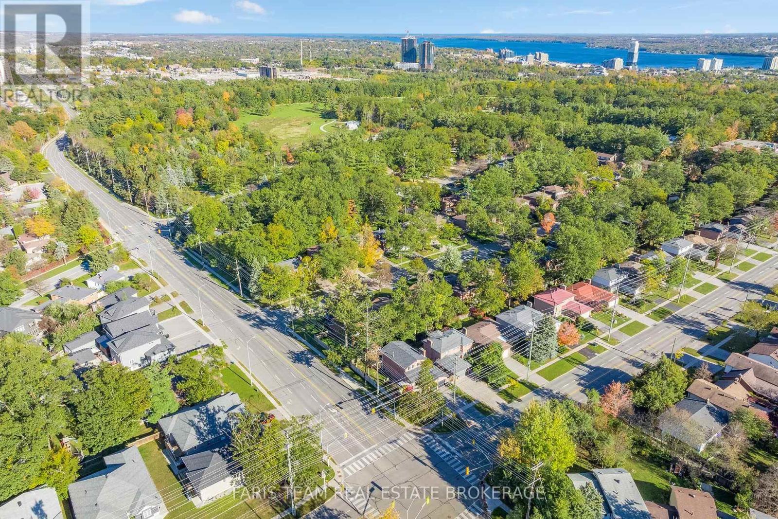 61 Oakridge Drive, Barrie (Sunnidale), Ontario  L4N 5N6 - Photo 28 - S14028252